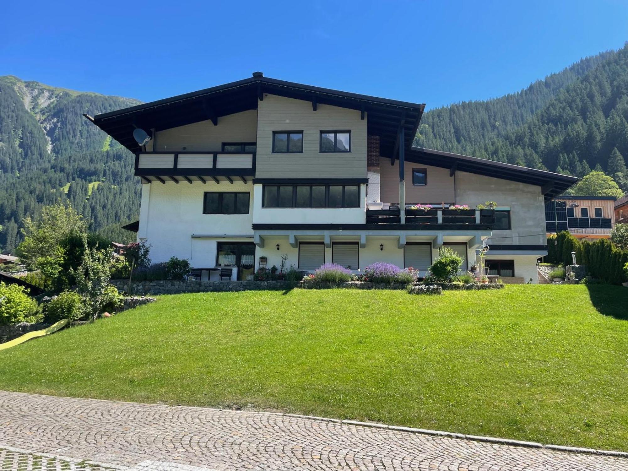 Appartement Haus Gosta Gaschurn Bagian luar foto